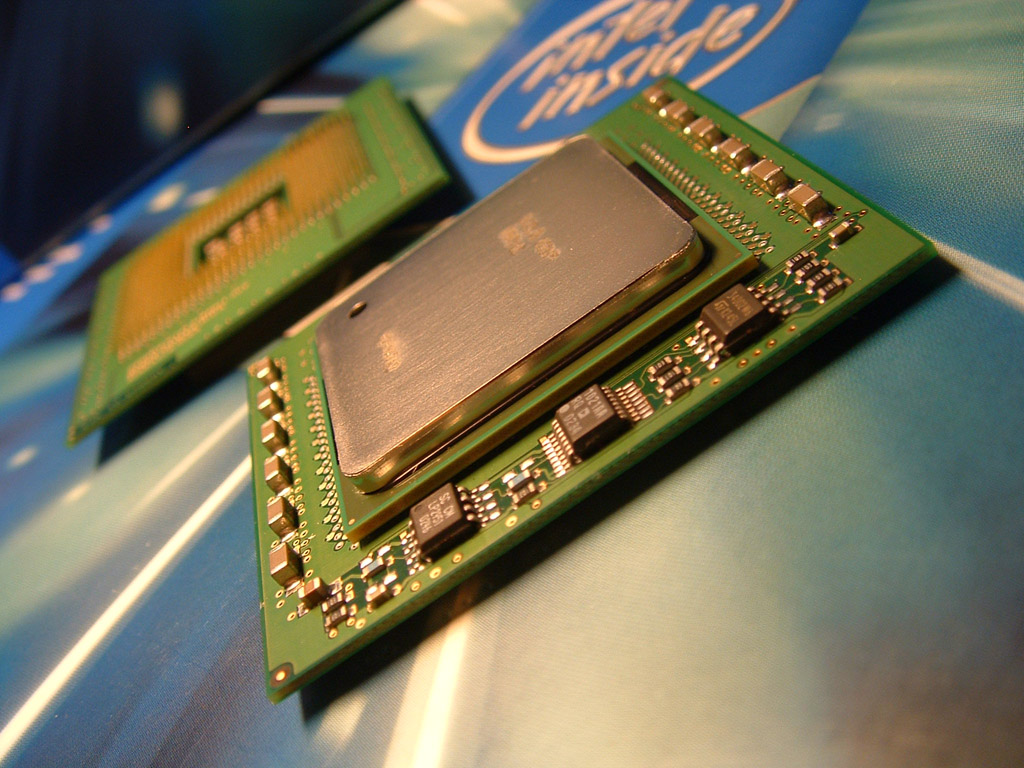 xeon-cpu-3.jpg